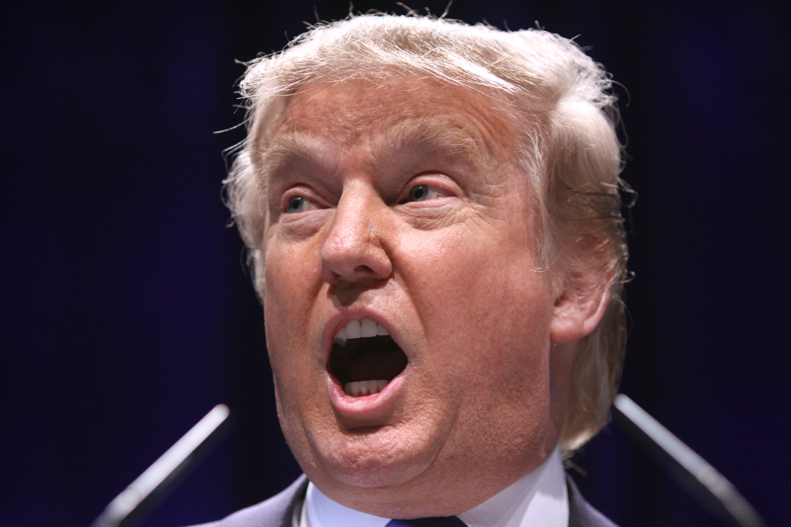 Trump Receives Prestigious First Head Of State Without Brain Award